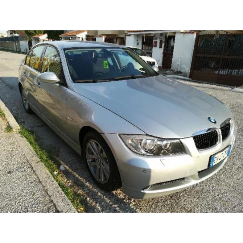 BMW Serie 3 (E90/E91) - 2005