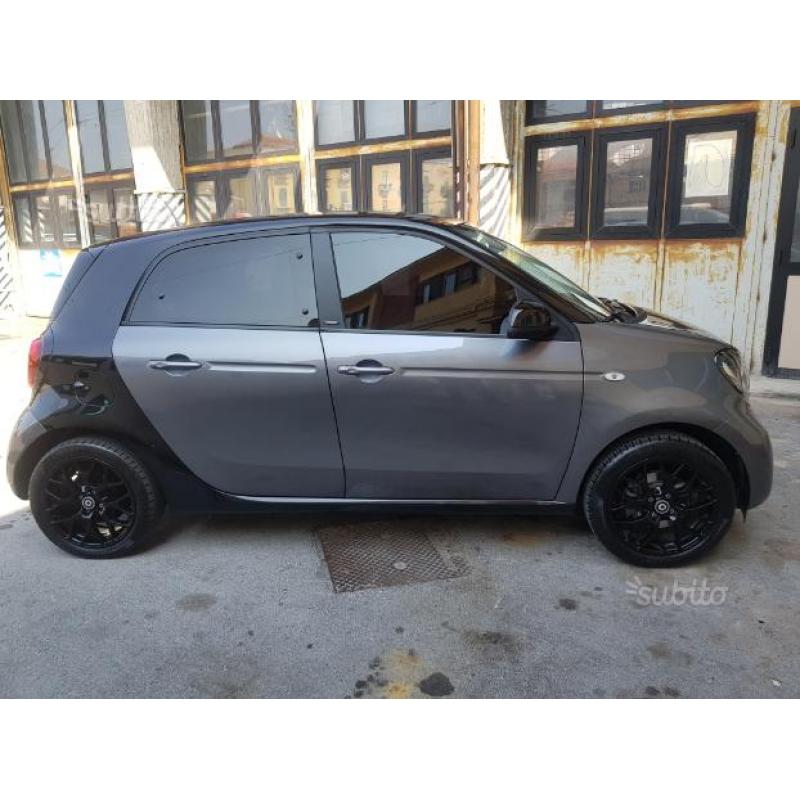 Smart forfour pass. 1.0 71 cv automatica (scambi)